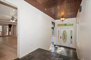 495 Zuger Ct, Crestline, CA 92325 - Photo 4