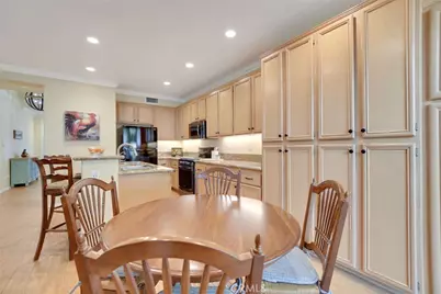 416 Sonora Cir, Redlands, CA 92373 - Photo 8