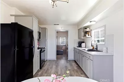 34975 Avenue C, Yucaipa, CA 92399 - Photo 16