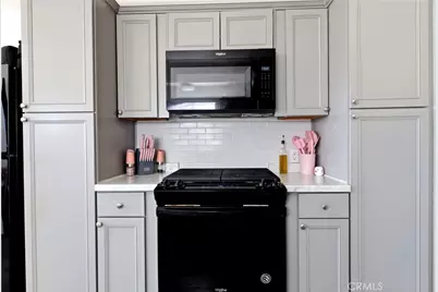 34975 Avenue C, Yucaipa, CA 92399 - Photo 14