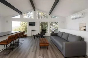 30904 Live Oak Dr, Running Springs, CA 92382 - Photo 4