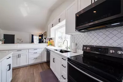 10444 Charleston Drive, Riverside, CA 92503 - Photo 28