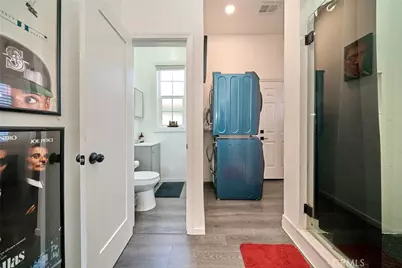 800 E 27th, Los Angeles, CA 90011 - Photo 26