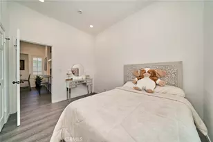 800 E 27th, Los Angeles, CA 90011 - Photo 16