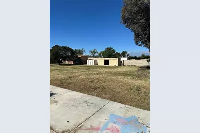 6080 Lucretia, Jurupa Valley, CA 91752 - Photo 40