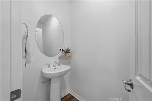 14562 Sienna Pl, Eastvale, CA 92880 - Photo 16