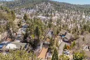 32455 Scandia, Running Springs, CA 92382 - Photo 4