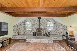 32455 Scandia, Running Springs, CA 92382 - Photo 36