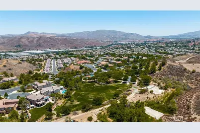 22383 Quiet Bay, Corona, CA 92883 - Photo 40