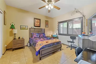 11970 Walnut, Bloomington, CA 92316 - Photo 12