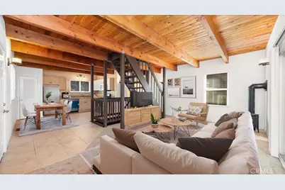 33283 Holcomb Creek, Green Valley Lake, CA 92341 - Photo 2