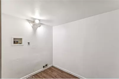 21621 Sawpit Canyon, Cedarpines Park, CA 92322 - Photo 16