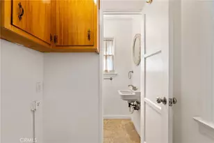 211 E 34th, San Bernardino, CA 92404 - Photo 32