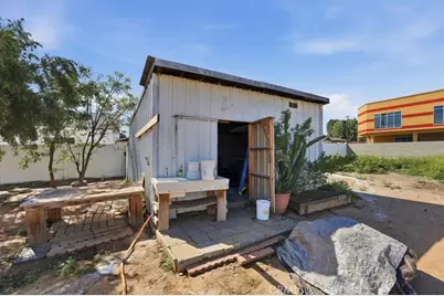 6336 Jones, Riverside, CA 92505 - Photo 32
