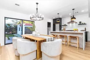 312 N Bronson Ave, Los Angeles, CA 90004 - Photo 8