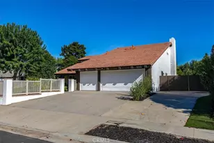 10900 Remmet Ave, Chatsworth, CA 91311 - Photo 4