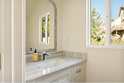 26182 Sky Ridge Drive, Twin Peaks, CA 92391 - Photo 16