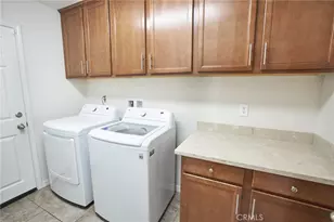 31801 Oak Wood Cir, Yucaipa, CA 92399 - Photo 24