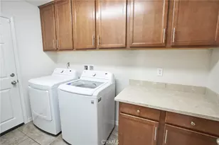 31801 Oak Wood Cir, Yucaipa, CA 92399 - Photo 20