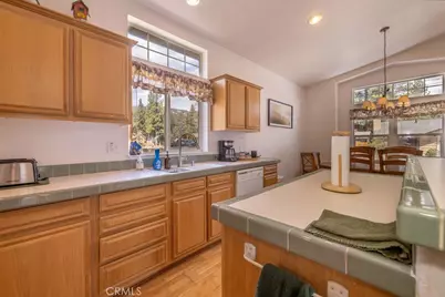 1017 Nana Avenue, Big Bear Lake, CA 92314 - Photo 8