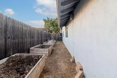 2353 Corona, Norco, CA 92860 - Photo 24