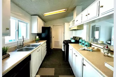 706 W. Romneya Dr., Anaheim, CA 92801 - Photo 6