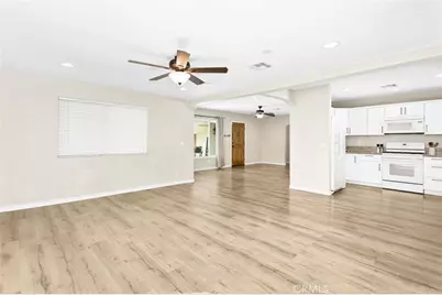 35244 Velardo Dr, Yucaipa, CA 92399 - Photo 10