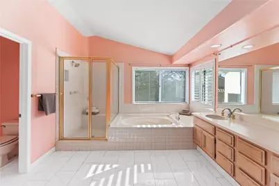 1020 La Salle Circle, Corona, CA 92879 - Photo 16