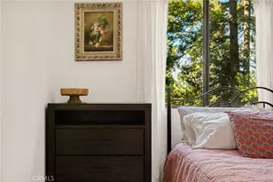 583 W Victoria Ct, Lake Arrowhead, CA 92352 - Photo 22