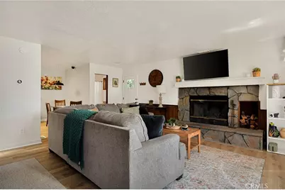 583 W Victoria Court, Lake Arrowhead, CA 92352 - Photo 4