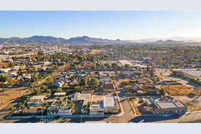 1033 W 3rd Street, San Bernardino, CA 92410 - Photo 52