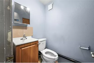 1033 W 3rd Street, San Bernardino, CA 92410 - Photo 30