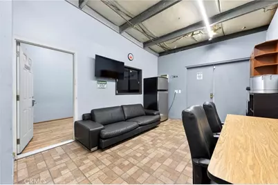 1033 W 3rd Street, San Bernardino, CA 92410 - Photo 32