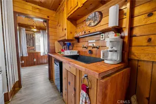 324 Angeles Blvd, Big Bear City, CA 92314 - Photo 8