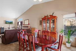 14621 Carob St, Victorville, CA 92394 - Photo 8