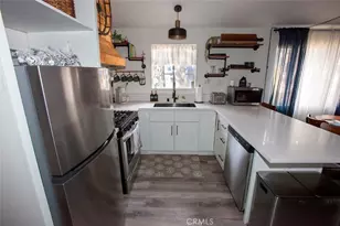 33067 Robin, Running Springs, CA 92382 - Photo 8