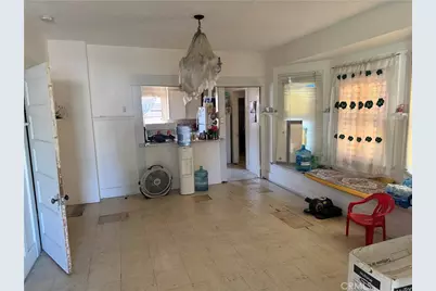 610 W Center, Pomona, CA 91768 - Photo 8