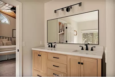 32425 Snowshoe, Running Springs, CA 92382 - Photo 18