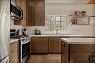 32425 Snowshoe, Running Springs, CA 92382 - Photo 6