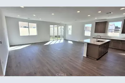 209 Everlast Court, Hemet, CA 92543 - Photo 2