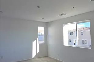 183 Oakton Ct, Hemet, CA 92543 - Photo 4