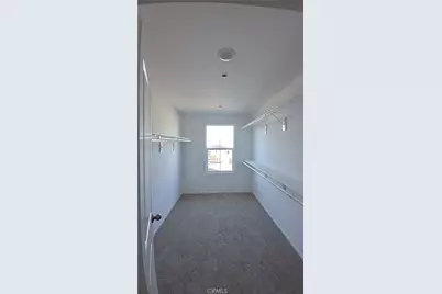 183 Oakton Court, Hemet, CA 92543 - Photo 2