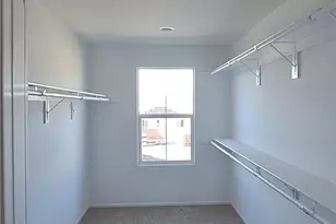 183 Oakton Ct, Hemet, CA 92543 - Photo 2