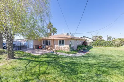 10381 Winesap, Cherry Valley, CA 92223 - Photo 2
