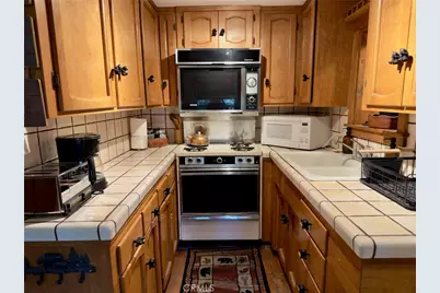 777 Ivy Lane, Lake Arrowhead, CA 92352 - Photo 8