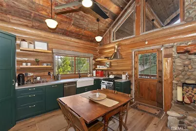 29632 Hook Creek Road, Cedar Glen, CA 92321 - Photo 8