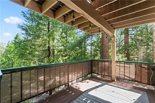 27528 Ashwood Ln, Lake Arrowhead, CA 92352 - Photo 32