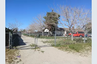 10317 E Avenue S8, Littlerock, CA 93543 - Photo 4