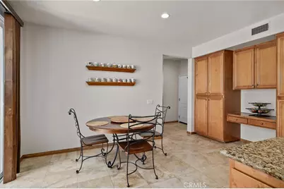 17241 Greentree Drive, Riverside, CA 92503 - Photo 22