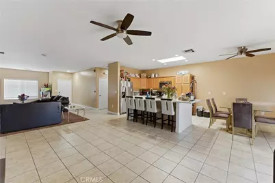11368 Cactus Ave, Bloomington, CA 92326 - Photo 4